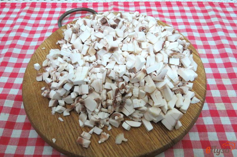 Фото приготовление рецепта: Картофельные зразы с грибами шаг №3