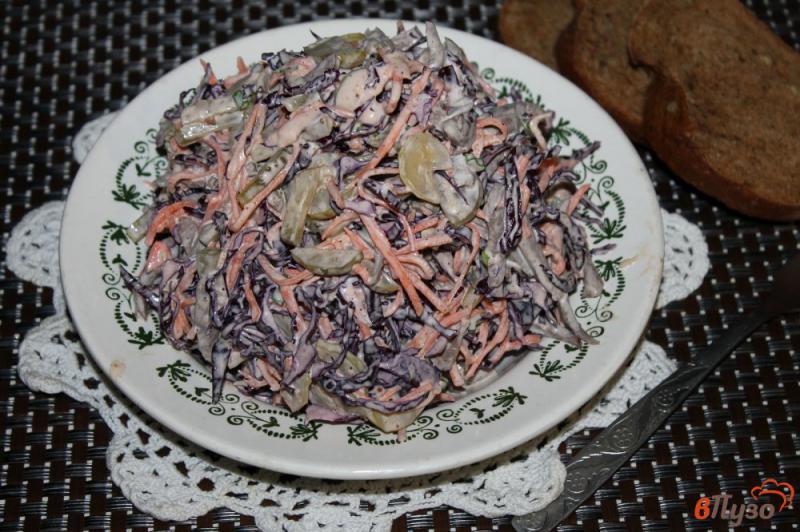 Фото приготовление рецепта: Салат из краснокочанной капусты с отварным сердцем и корейской морковью шаг №6