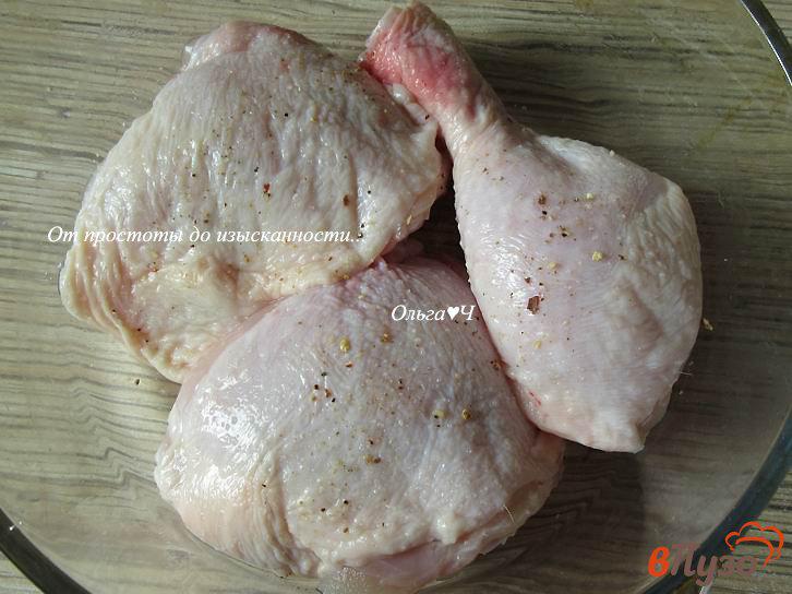 Фото приготовление рецепта: Курица в чесночно-томатном соусе в микроволновке шаг №1