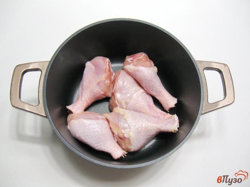 Фото приготовление рецепта: Куриные голени с вином шаг №1
