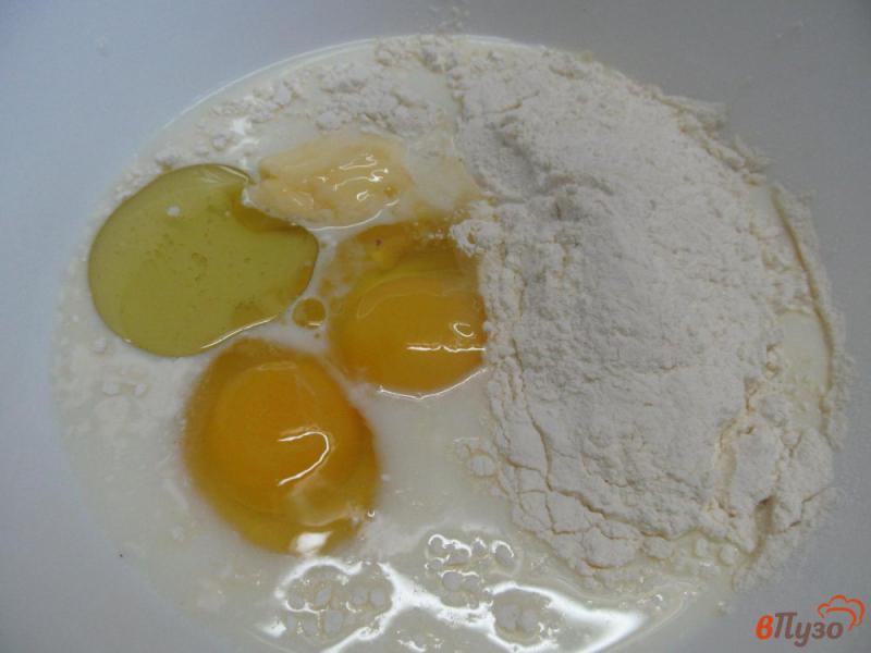 Фото приготовление рецепта: Блины под мандариновым соусом шаг №1