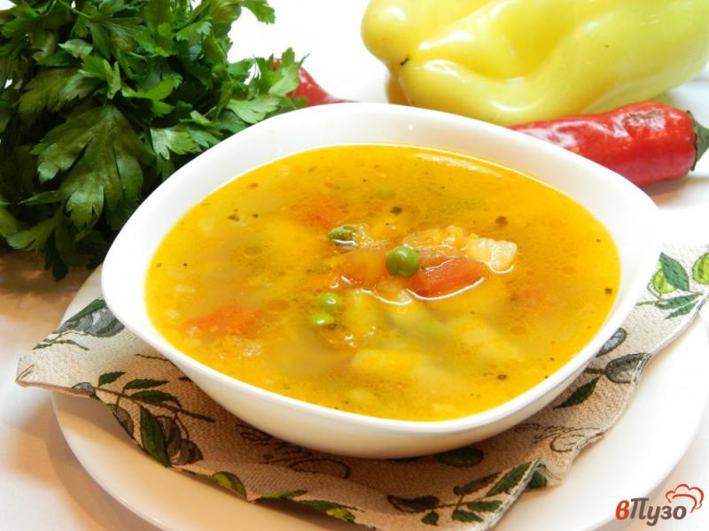 Фото приготовление рецепта: Суп с зеленым горошком и свежими помидорами шаг №6