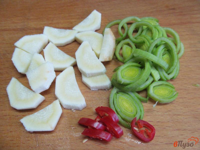 Фото приготовление рецепта: Картофель с грибами тыквой и рисом шаг №2