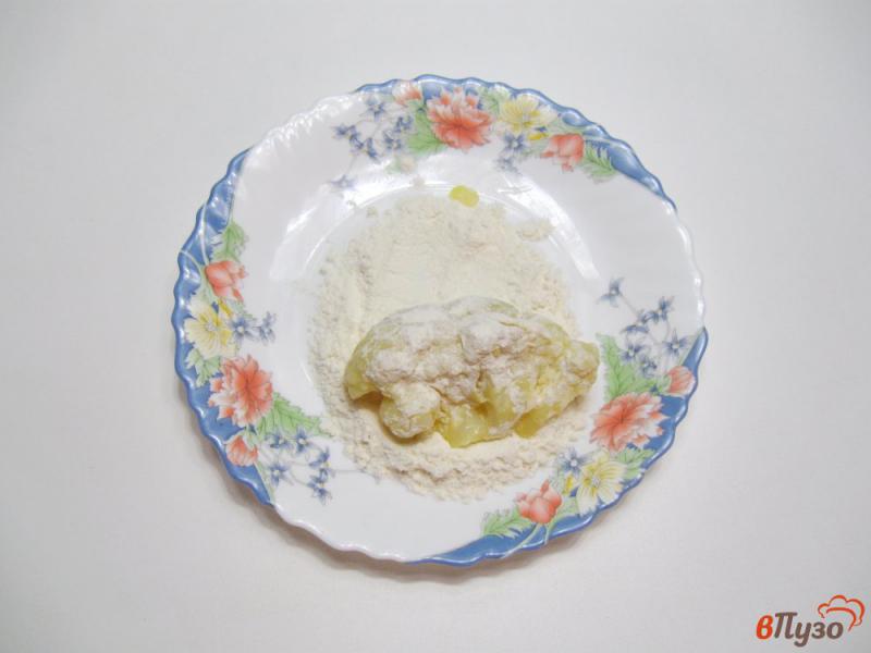 Фото приготовление рецепта: Жареная цветная капуста с сыром шаг №3