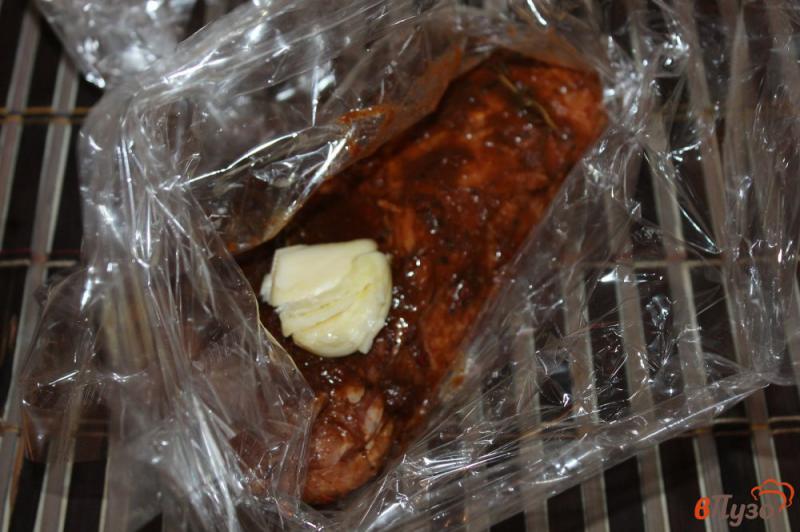 Фото приготовление рецепта: Свинина в острой аджике запеченная в рукаве шаг №4