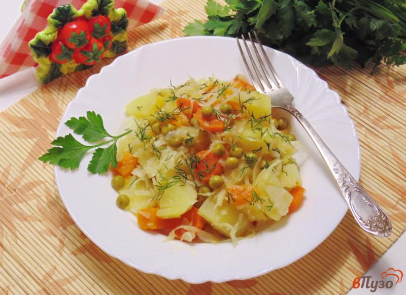Фото приготовление рецепта: Овощное рагу с тыквой и зеленым горошком шаг №6