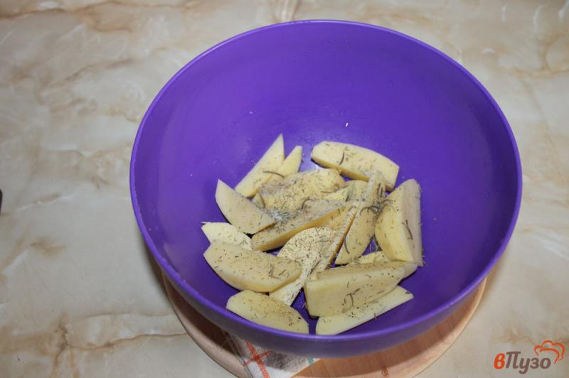 Фото приготовление рецепта: Картофель в рукаве с розмарином и тимьяном шаг №3