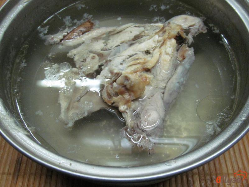Фото приготовление рецепта: Овощной суп с вермишелью на курином бульоне шаг №1