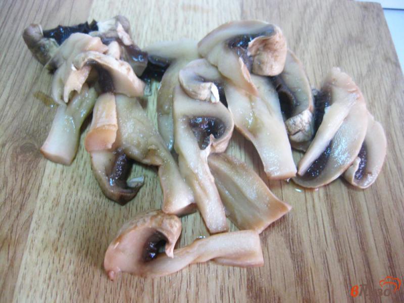 Фото приготовление рецепта: Рис Басмати с грибами и курицей шаг №2