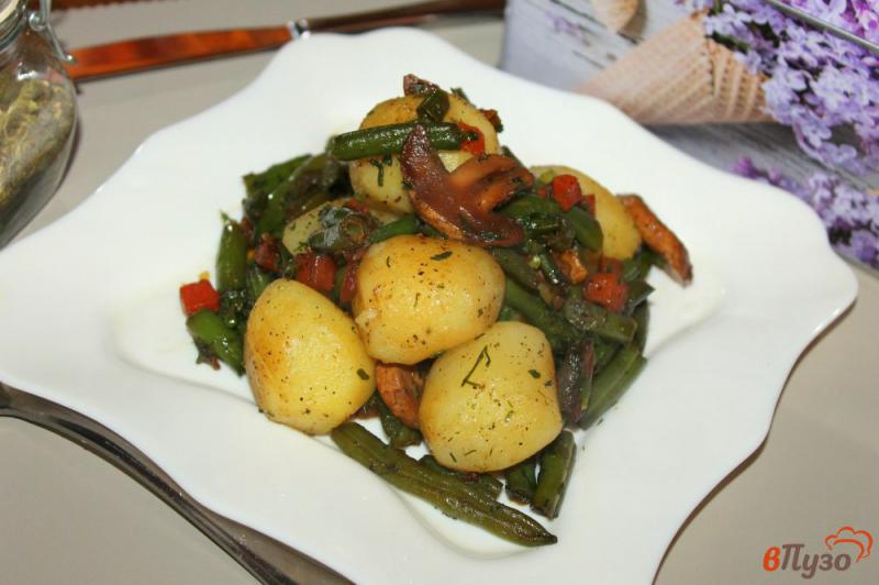 Фото приготовление рецепта: Картофель с фасолью, грибами и кукурузой в соевом соусе шаг №6