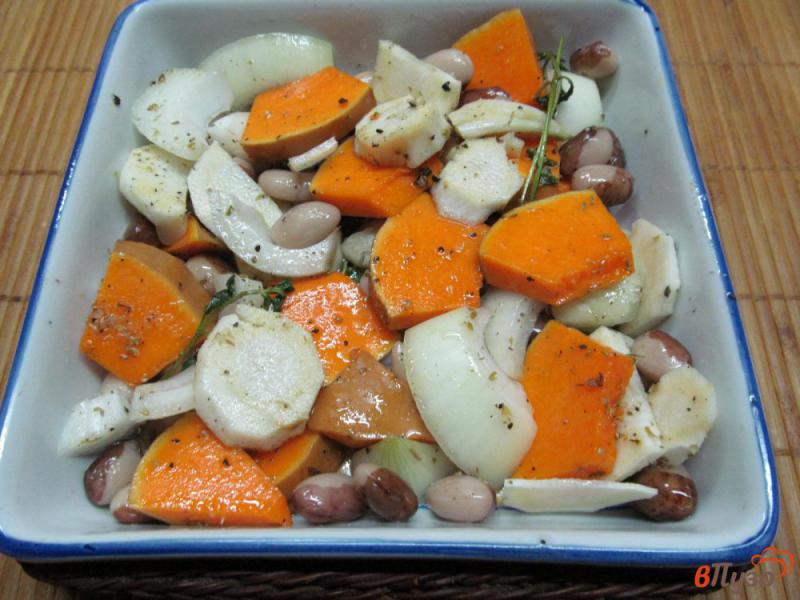 Фото приготовление рецепта: Запеченные овощи с рулетами из свинины шаг №1