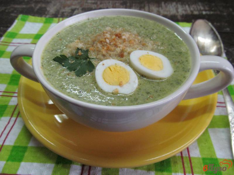 Фото приготовление рецепта: Крем-суп из брокколи и пекинской капустой шаг №6