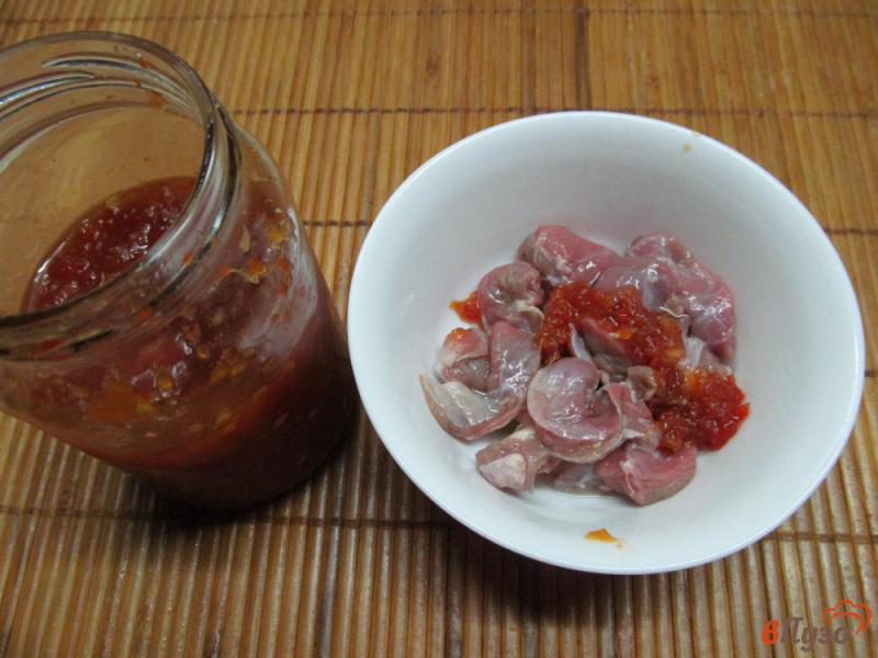 Фото приготовление рецепта: Теплый салат из телятины с перловкой и овощами шаг №1