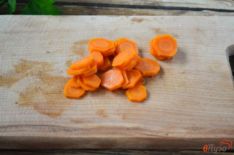 Фото приготовление рецепта: Заливное из языка с морковью шаг №3