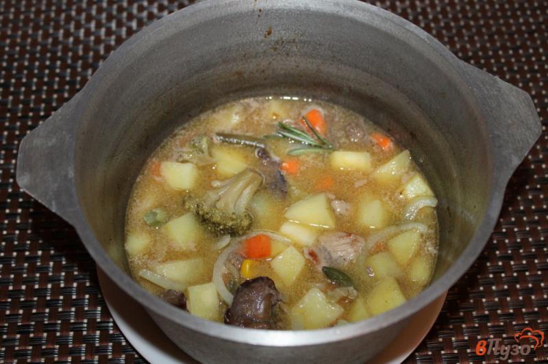 Фото приготовление рецепта: Рагу овощное с картофелем и куриной печенью шаг №4