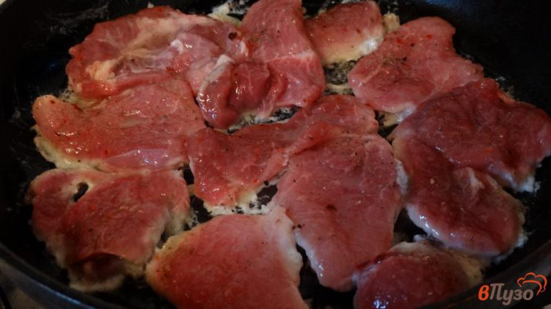 Фото приготовление рецепта: Острые отбивные из свинины шаг №4