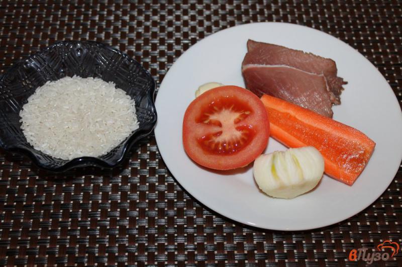 Фото приготовление рецепта: Рис с телятиной и овощами в горшочках шаг №1