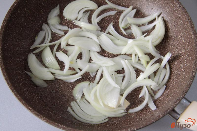 Фото приготовление рецепта: Картофельная запеканка с грибами и сыром шаг №1