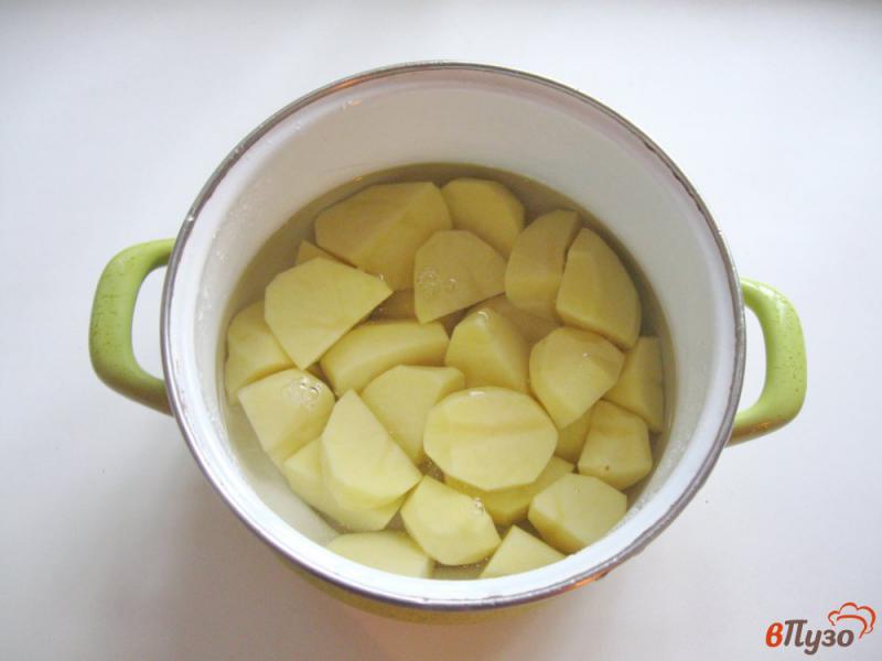 Фото приготовление рецепта: Картофельное пюре с грибами шаг №1