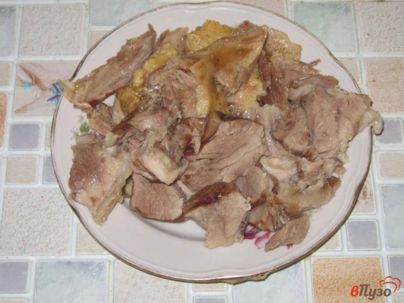 Фото приготовление рецепта: Борщ из свинины и утки шаг №8