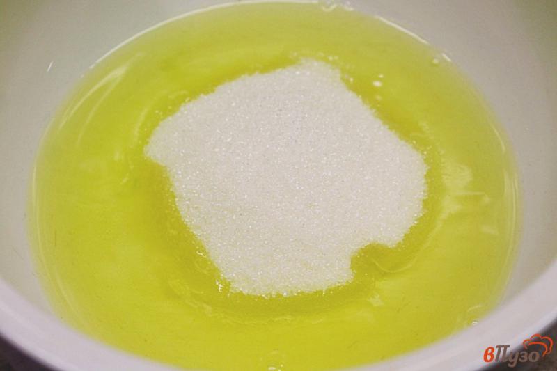 Фото приготовление рецепта: Творожные кексы на белках с ароматом ванили шаг №1