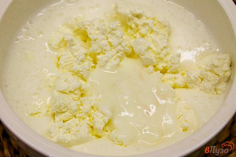 Фото приготовление рецепта: Творожные кексы на белках с ароматом ванили шаг №3