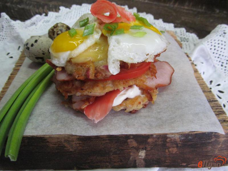 Фото приготовление рецепта: Сэндвич из дерунов с редькой шаг №8