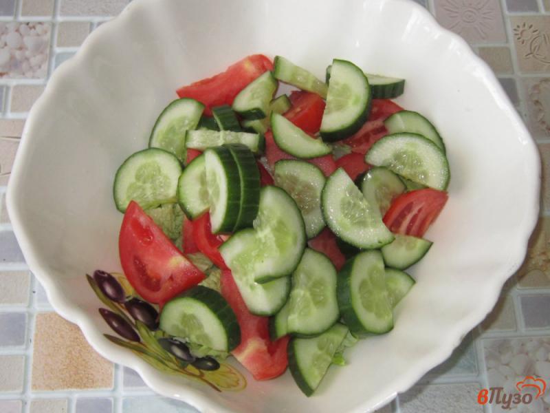 Фото приготовление рецепта: Овощной салат с кедровыми орешками шаг №2