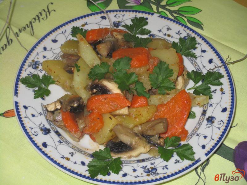 Фото приготовление рецепта: Куриные сердечки с овощами шаг №6