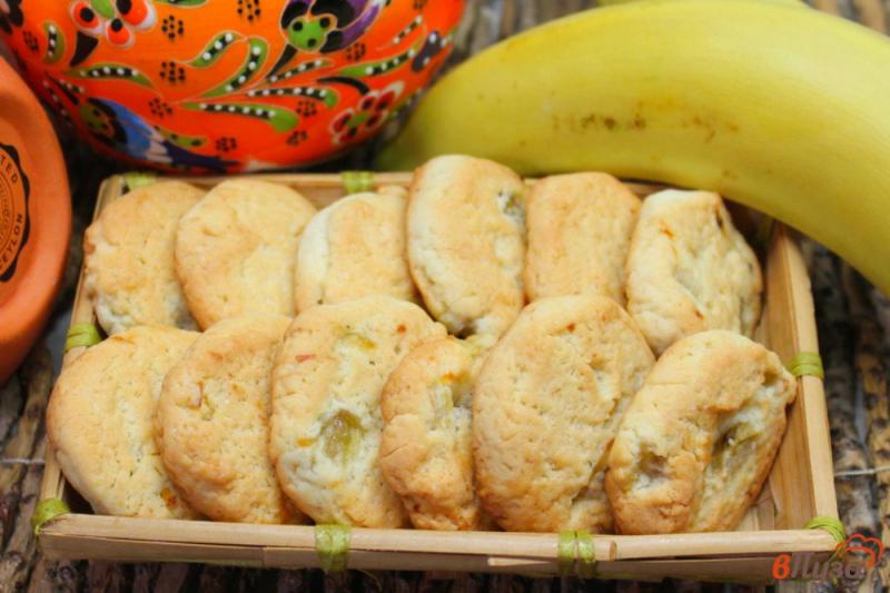 Фото приготовление рецепта: Печенье песочное с бананом и лимоном шаг №7