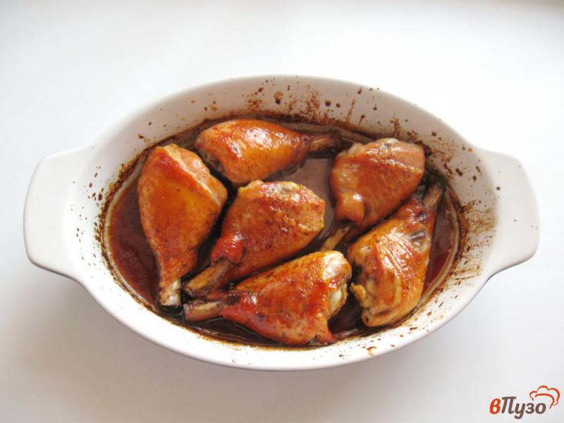 Фото приготовление рецепта: Куриные голени в карамели шаг №6