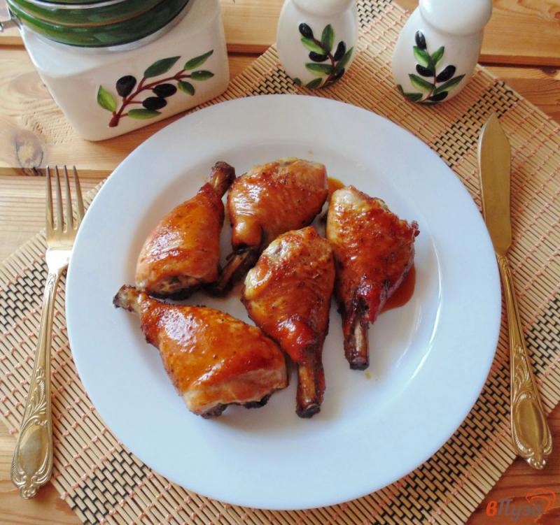 Фото приготовление рецепта: Куриные голени в карамели шаг №7