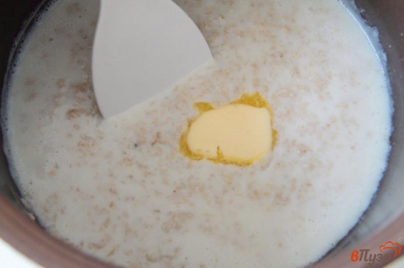 Фото приготовление рецепта: Овсяная каша на молоке в мультиварке шаг №3