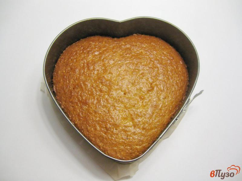 Фото приготовление рецепта: Торт с арахисом и кофейным кремом шаг №8