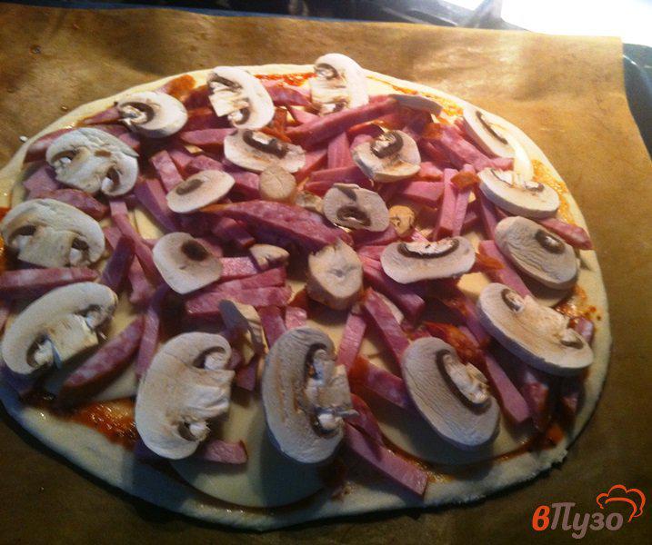 Фото приготовление рецепта: Пицца солянка шаг №4