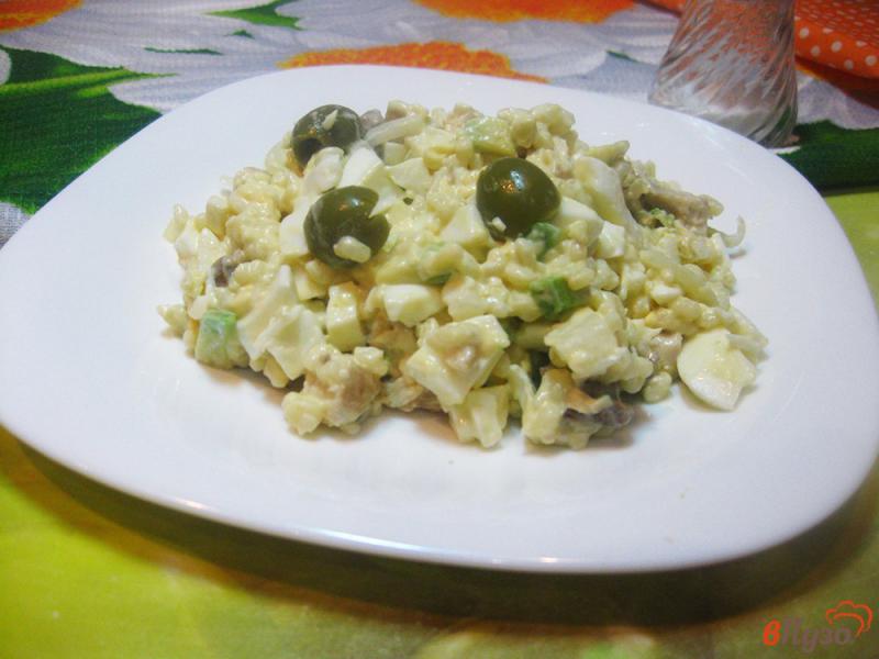 Фото приготовление рецепта: Салат с авокадо и кус-кусом шаг №15