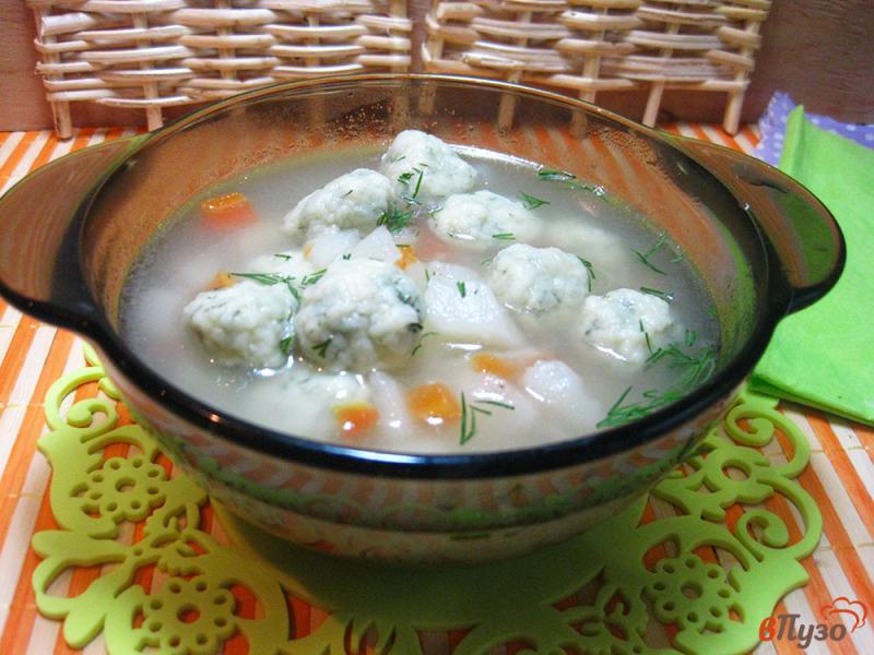 Фото приготовление рецепта: Суп с сырными шариками шаг №12