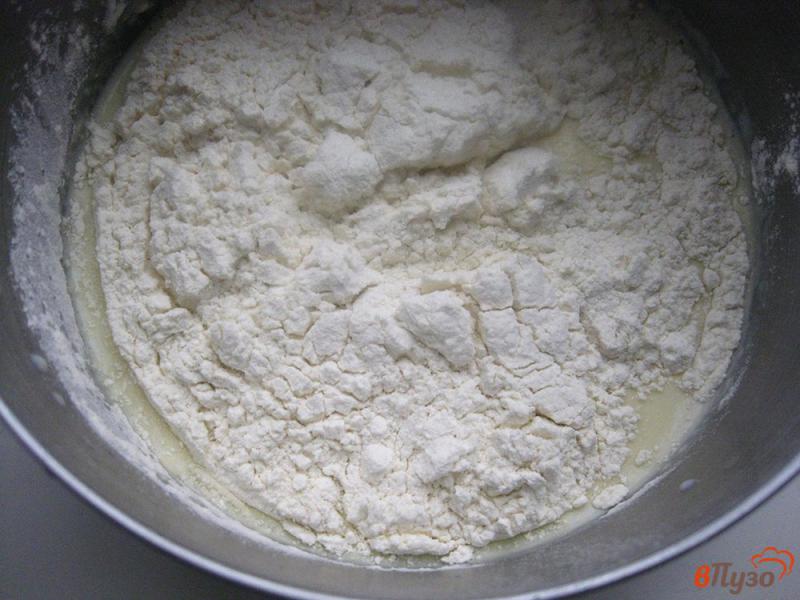 Фото приготовление рецепта: Блины на молоке с икрой минтая шаг №3
