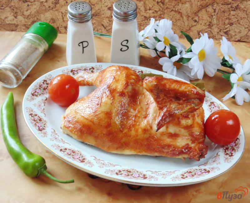 Фото приготовление рецепта: Курица в духовке по-домашнему шаг №6