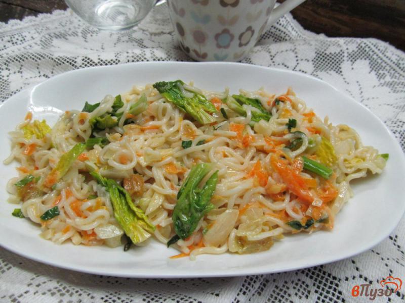 Фото приготовление рецепта: Лапша в овощном соусе шаг №5