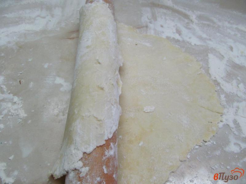 Фото приготовление рецепта: Пирожные со сливочным кремом и ягодами шаг №1