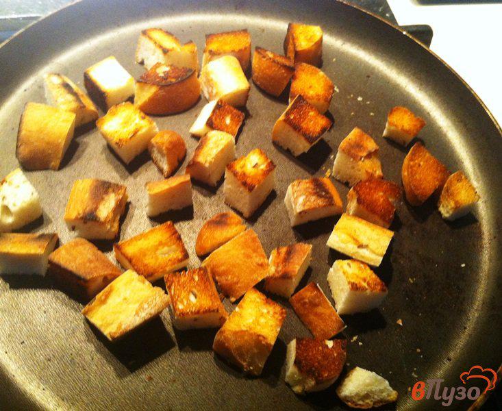 Фото приготовление рецепта: Салат из пекинской капусты и тунца шаг №4