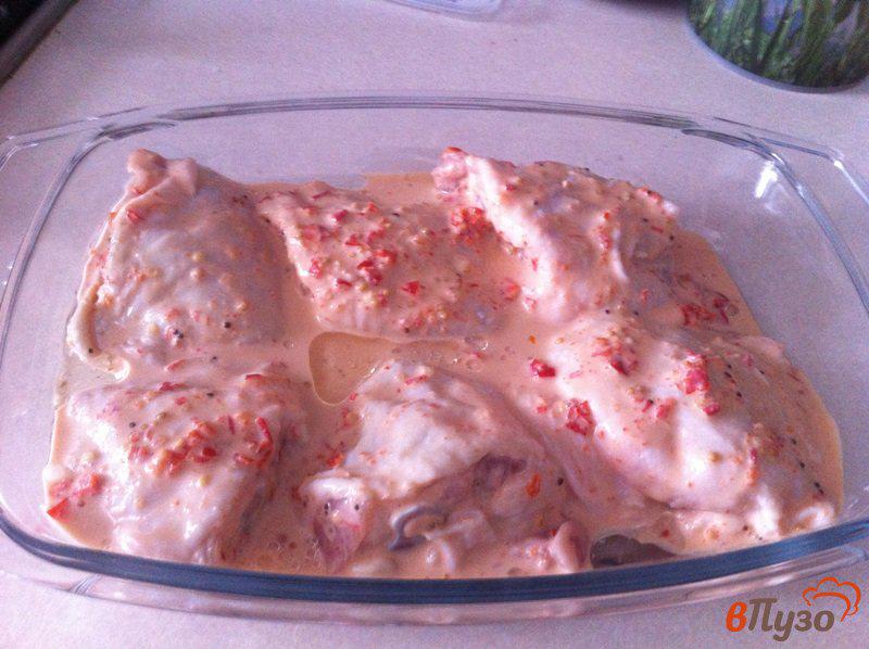 Фото приготовление рецепта: Куриные бедрышки в остро-сладком маринаде шаг №2