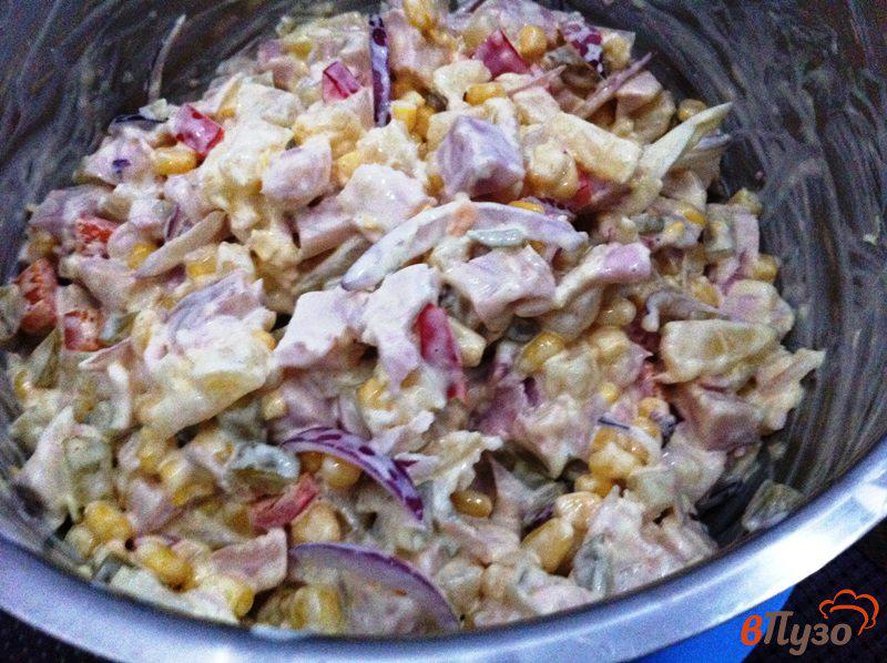 Фото приготовление рецепта: Салат с копченой курицей шаг №6