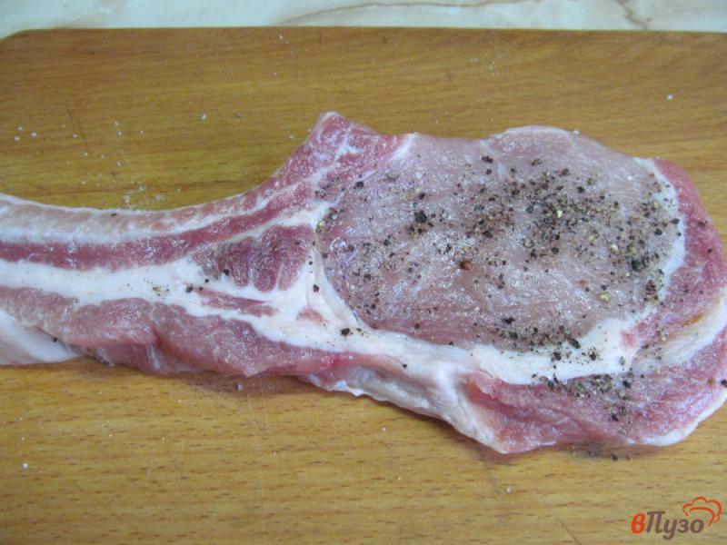 Фото приготовление рецепта: Свиной стейк с красной капустой шаг №1