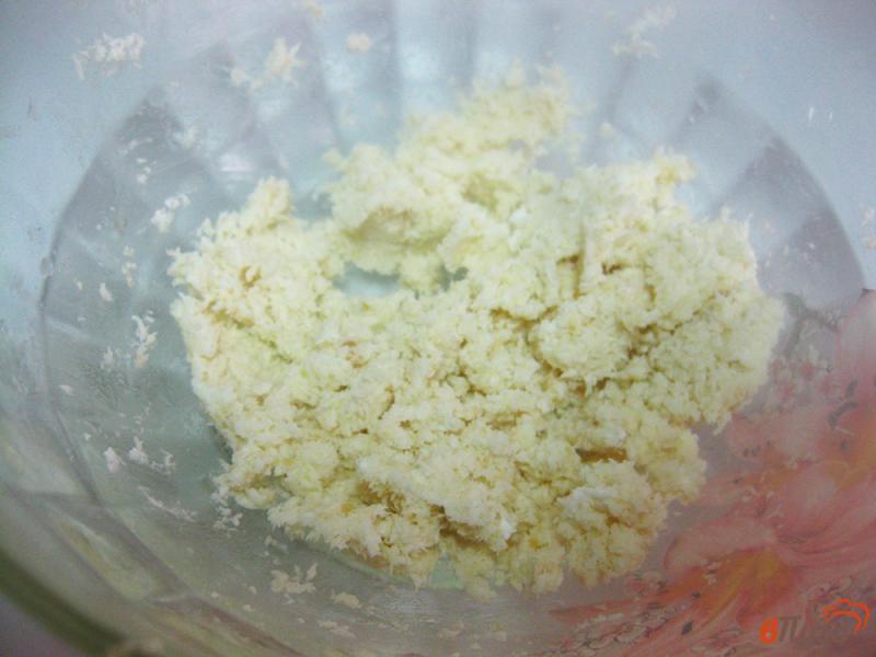 Фото приготовление рецепта: Конфеты кокосовые «Рафаэлло» шаг №15