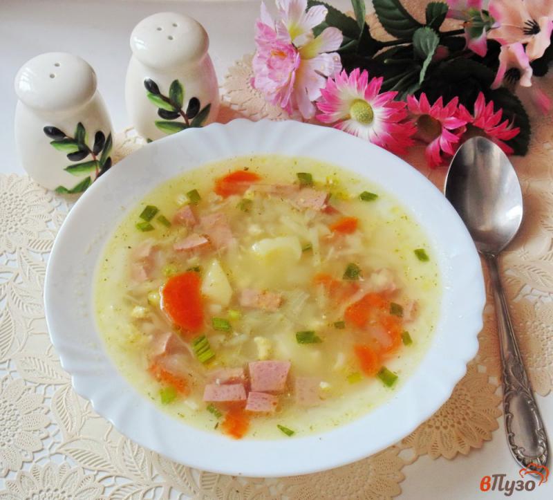 Фото приготовление рецепта: Овощной суп с колбасой шаг №8