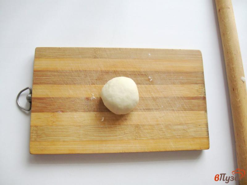 Фото приготовление рецепта: Пирожки с вареным сгущенным молоком шаг №6