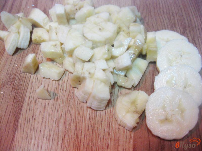Фото приготовление рецепта: Салат фруктовый с манго и киви шаг №6
