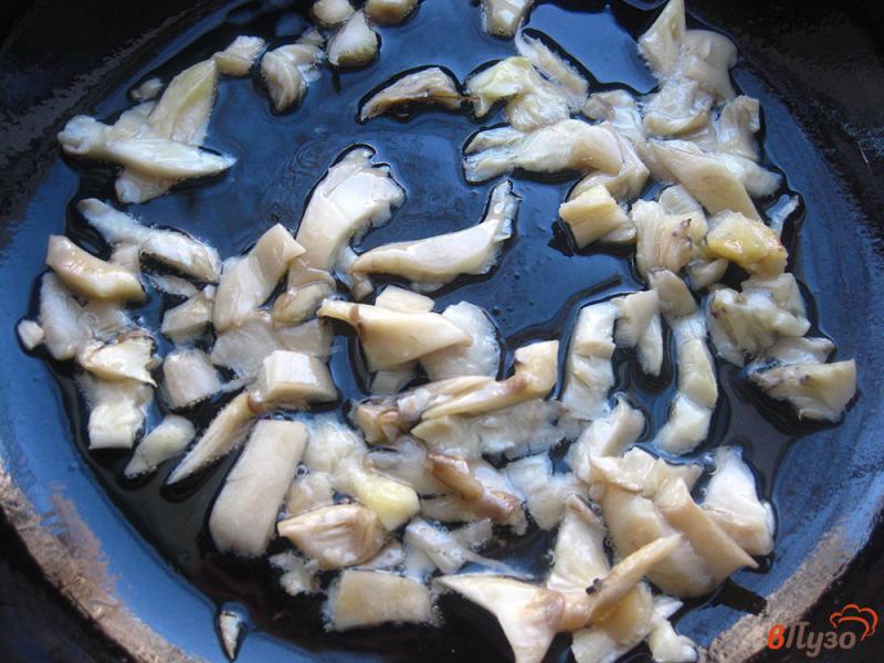 Фото приготовление рецепта: Лазанья с фаршем и грибами шаг №4